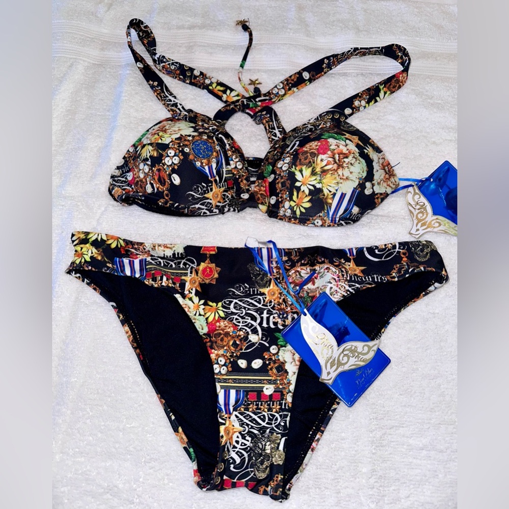 Tried on only Lisa Blue Women's Bikini Swimwear Set. Size M
